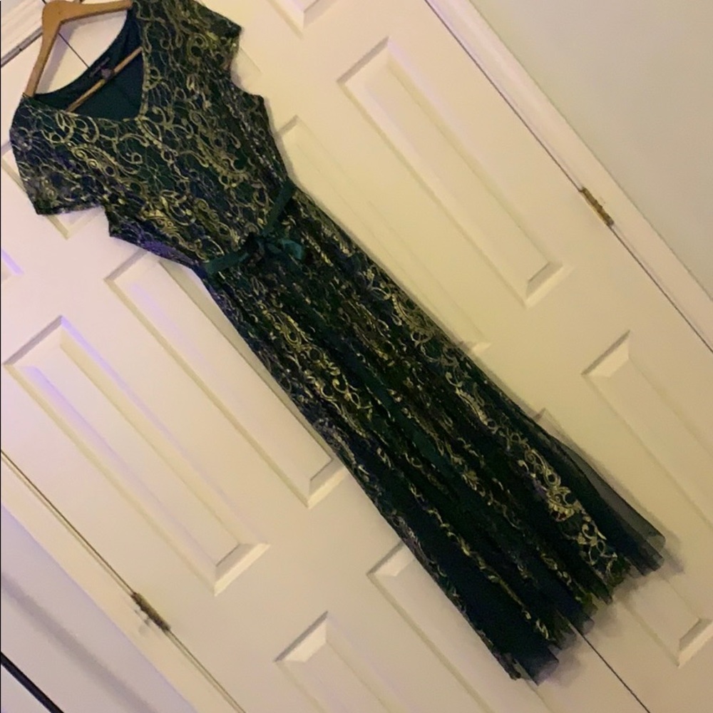 Green and gold Gatsby inspired dress
